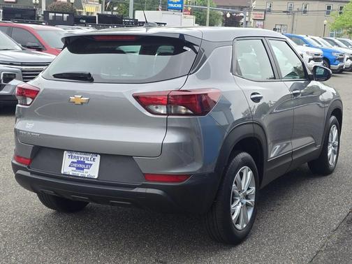2023 Chevrolet Trailblazer LS