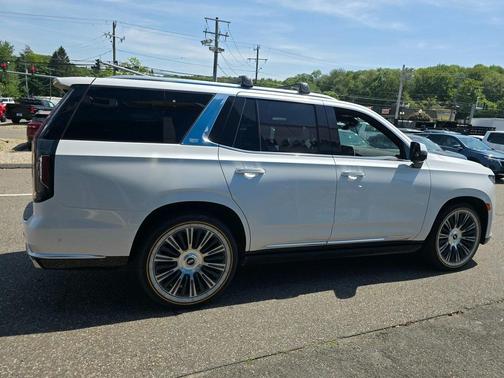 2023 Cadillac Escalade Premium Luxury