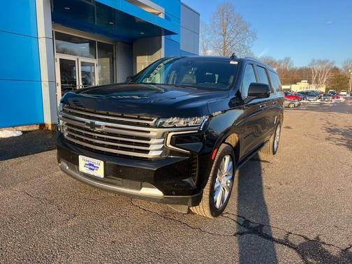 2021 Chevrolet Suburban High Country