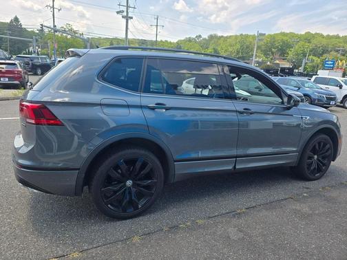 2020 Volkswagen Tiguan 2.0T SE R-Line Black
