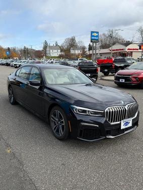 2021 BMW 750 i xDrive