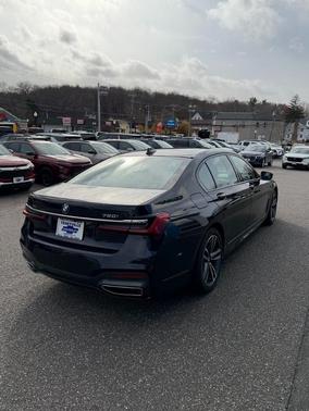 2021 BMW 750 i xDrive