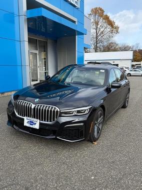 2021 BMW 750 i xDrive
