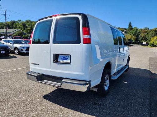 2022 Chevrolet Express 2500 Work Van