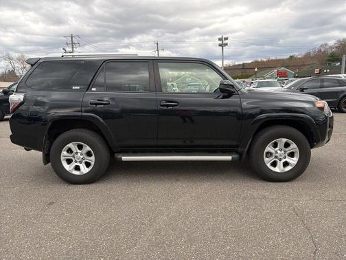 Black 2016 Toyota 4Runner Limited