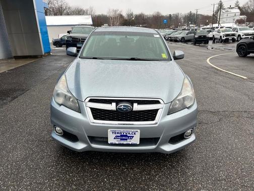 2013 Subaru Legacy 2.5i Sport