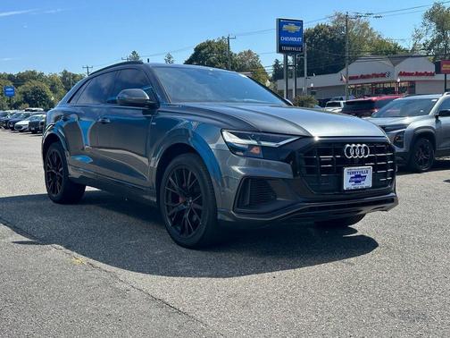 2021 Audi Q8 55 Premium Plus