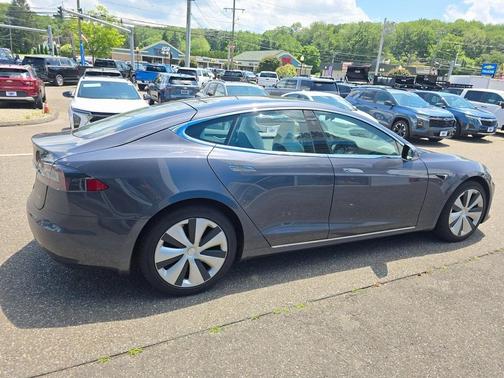 2021 Tesla Model S Long Range