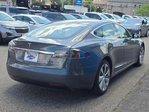 2021 Tesla Model S Long Range