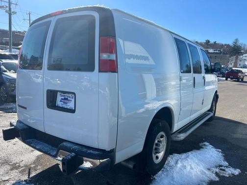 2024 Chevrolet Express 2500 Work Van