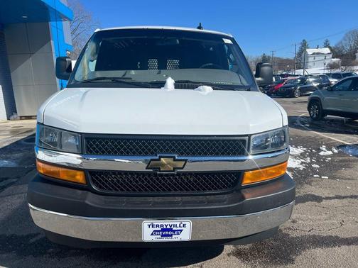 2024 Chevrolet Express 2500 Work Van