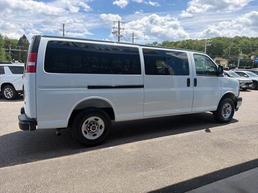 Summit White 2025 GMC Savana 3500 LT