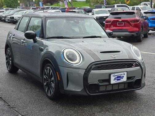 2023 MINI Hardtop Cooper S