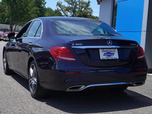 2019 Mercedes-Benz E-Class E 300