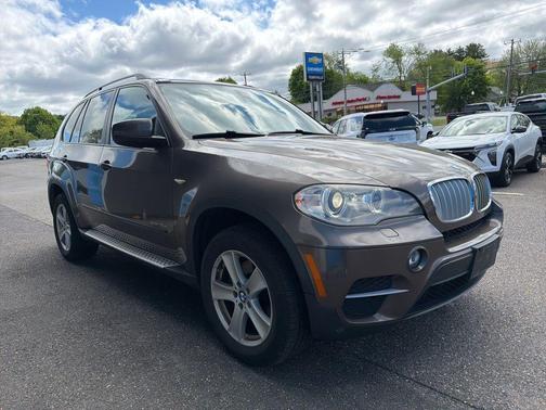 Bronze Metallic 2012 BMW X5 xDrive35d