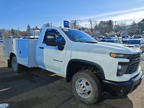 2026 Chevrolet Silverado 3500 WT