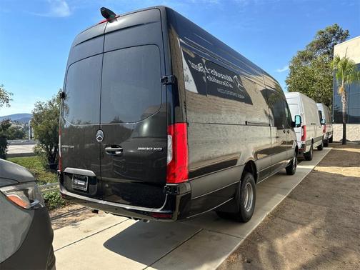 2025 Mercedes-Benz Sprinter 3500XD High Roof