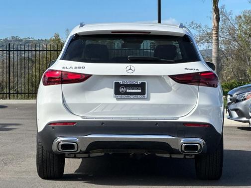 2025 Mercedes-Benz GLA 250 Base 4MATIC