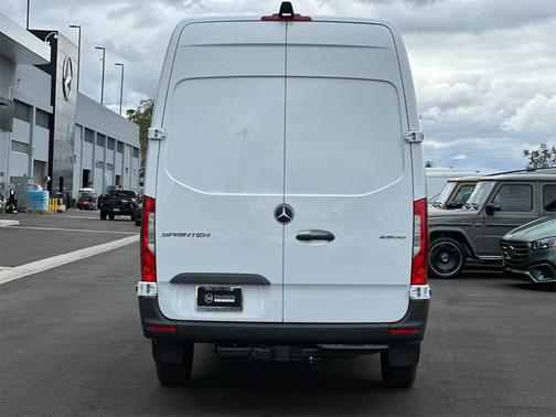 2025 Mercedes-Benz Sprinter 2500 High Roof