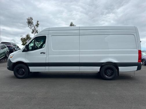 2025 Mercedes-Benz Sprinter 2500 High Roof