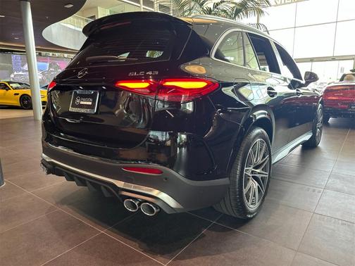 2026 Mercedes-Benz AMG GLC 43 Base