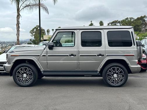 2025 Mercedes-Benz G-Class Base