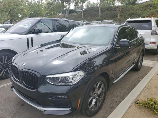 Black Sapphire Metallic 2021 BMW X4 xDrive30i