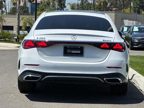 MANUFAKTUR Moonlight White Metallic 2024 Mercedes-Benz E-Class E 450 4MATIC