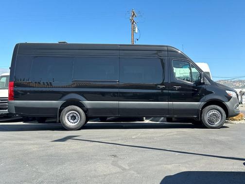 2024 Mercedes-Benz Sprinter 3500XD High Roof