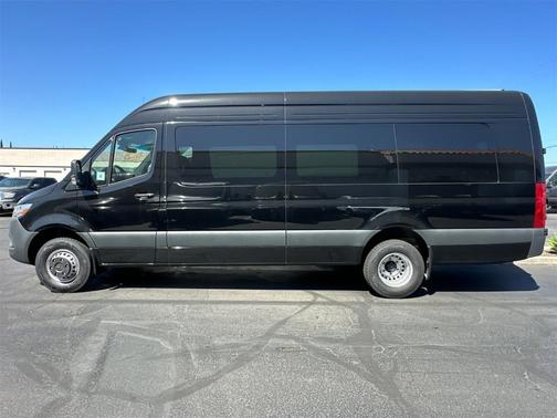 2024 Mercedes-Benz Sprinter 3500XD High Roof