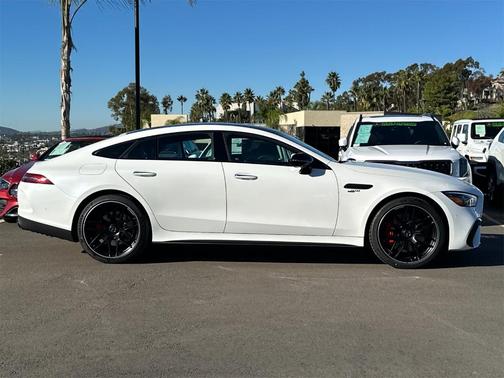 2026 Mercedes-Benz AMG GT 43 BASE