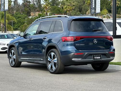 2023 Mercedes-Benz EQB 250 Base