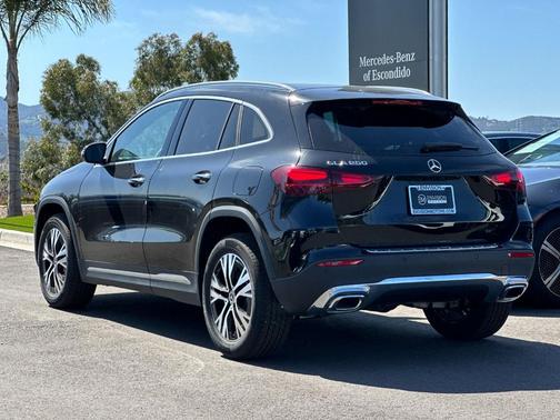 2025 Mercedes-Benz GLA 250 Base