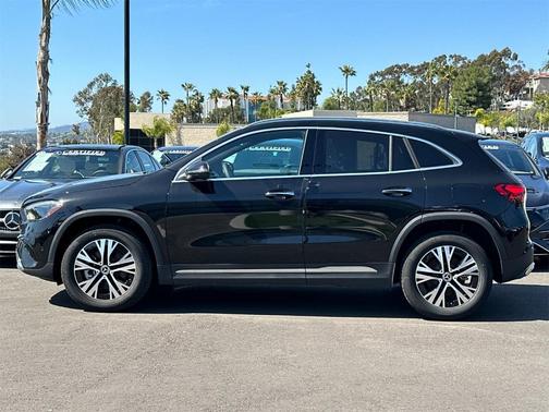 2025 Mercedes-Benz GLA 250 Base