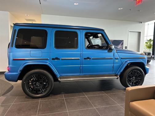 2025 Mercedes-Benz G-Class Base