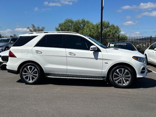 2018 Mercedes-Benz GLE 550e Plug-In Hybrid Base 4MATIC