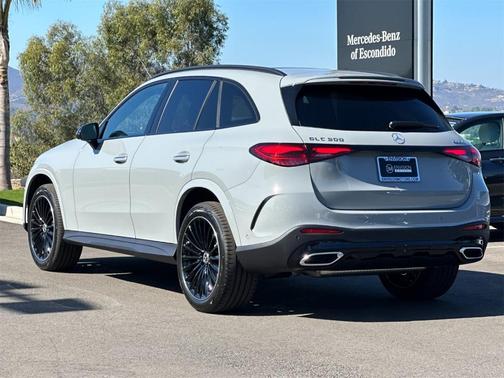 2026 Mercedes-Benz GLC 300 Base 4MATIC