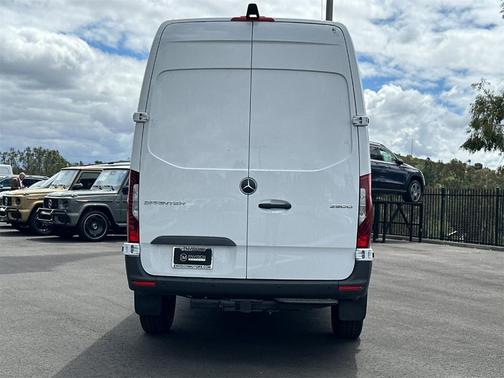 2025 Mercedes-Benz Sprinter 2500 Standard Roof