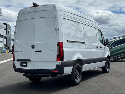 2025 Mercedes-Benz Sprinter 2500 Standard Roof
