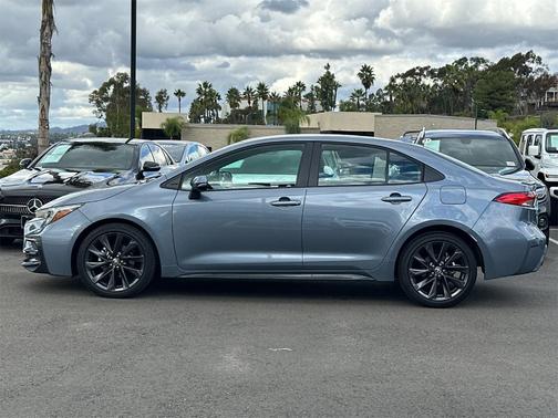 2025 Toyota Corolla SE