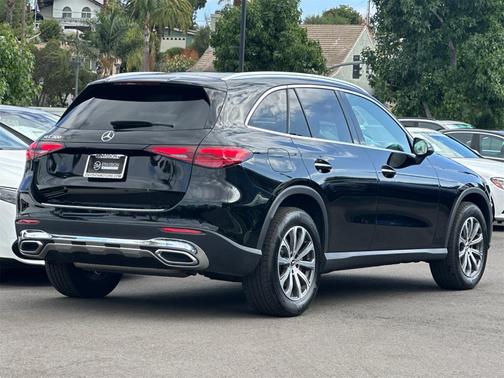2025 Mercedes-Benz GLC 300 Base