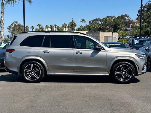 2022 Mercedes-Benz GLS 450
