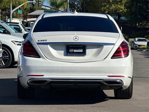 2018 Mercedes-Benz S-Class S 560
