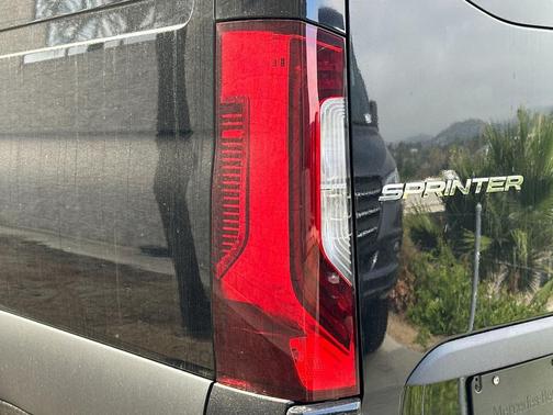 2024 Mercedes-Benz Sprinter 2500 170 WB