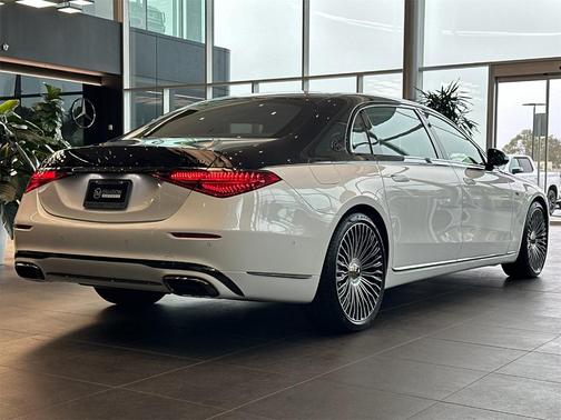 2025 Mercedes-Benz Maybach S 680 Base 4MATIC