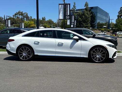 Polar White 2026 Mercedes-Benz EQS 450 Base 4MATIC