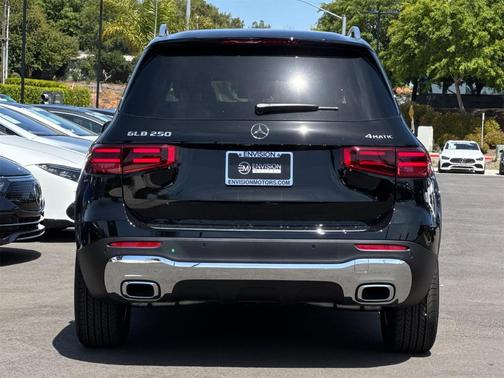 2025 Mercedes-Benz GLB 250 Base 4MATIC