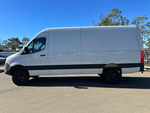 2025 Mercedes-Benz Sprinter 2500 High Roof