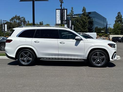 Polar White 2024 Mercedes-Benz GLS 450 4MATIC