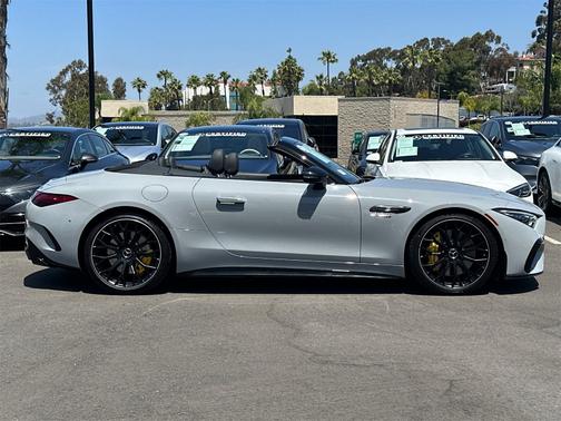 2022 Mercedes-Benz AMG SL 63 Base